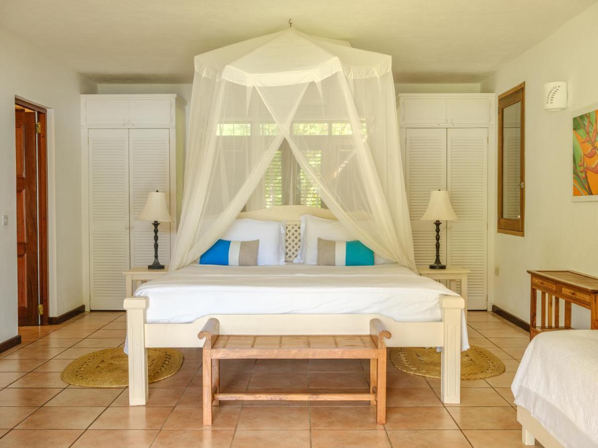 Gingerbread Suites Port Elizabeth Екстер'єр фото